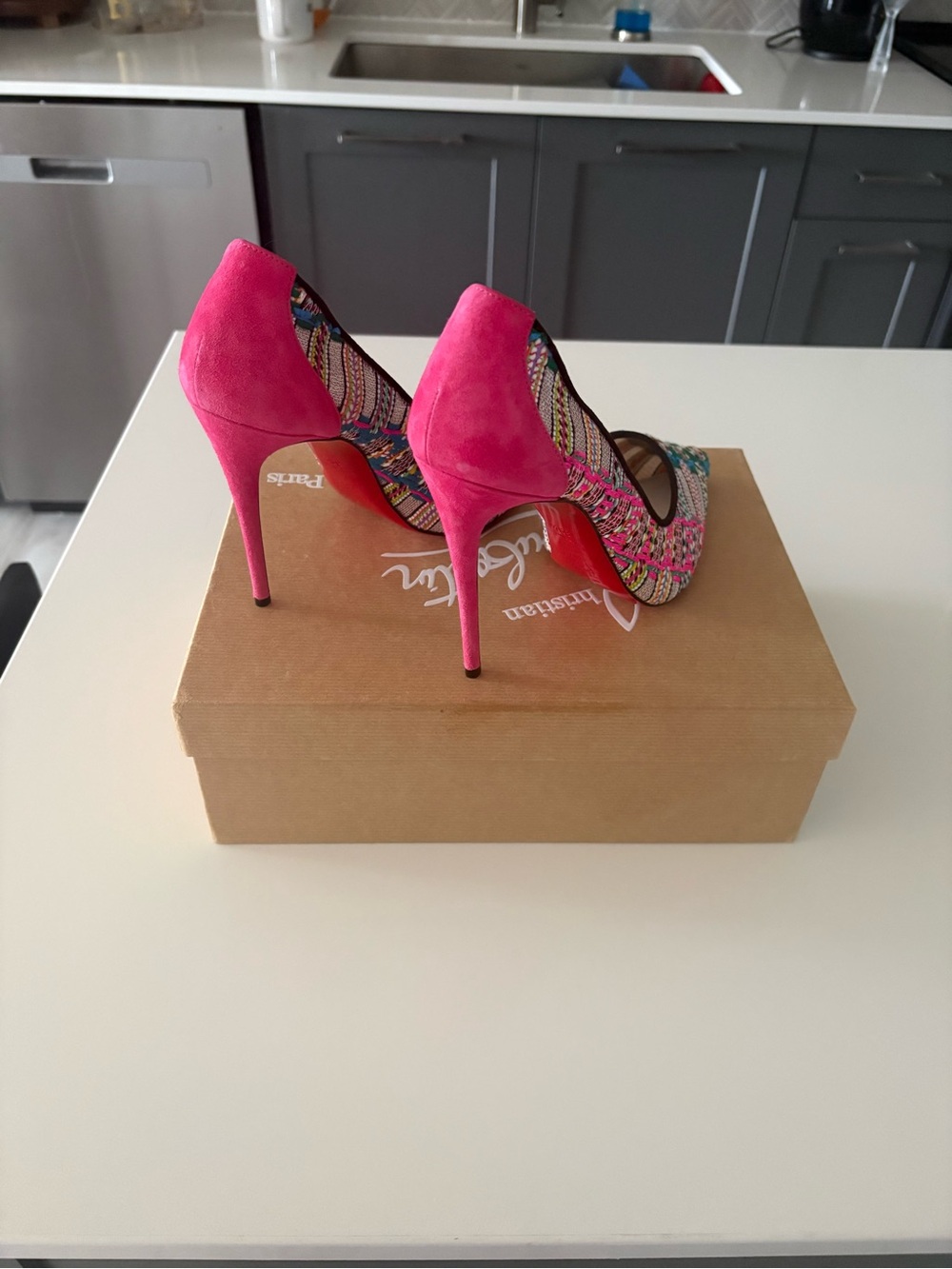 Christian Louboutin Multicolor Tweed Pointed Toe Pumps with Pink Heel - Picture 2 of 5